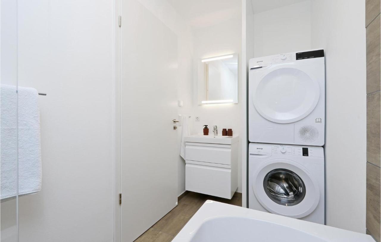 Stunning apartment in Lembruch-Dmmer See with 2 Bedrooms&WiFi Exterior foto